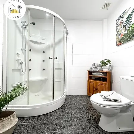 Apartment Apartachic Central By Babiniliving
