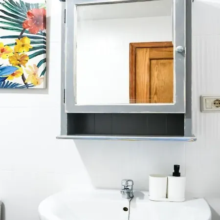 Apartachic Central By Babiniliving